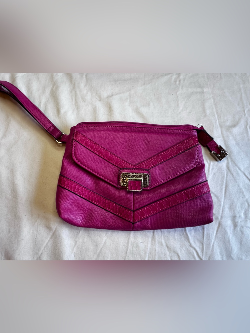 Jennifer Lopez Fuchsia Chevron Wristlet with Gold Accent